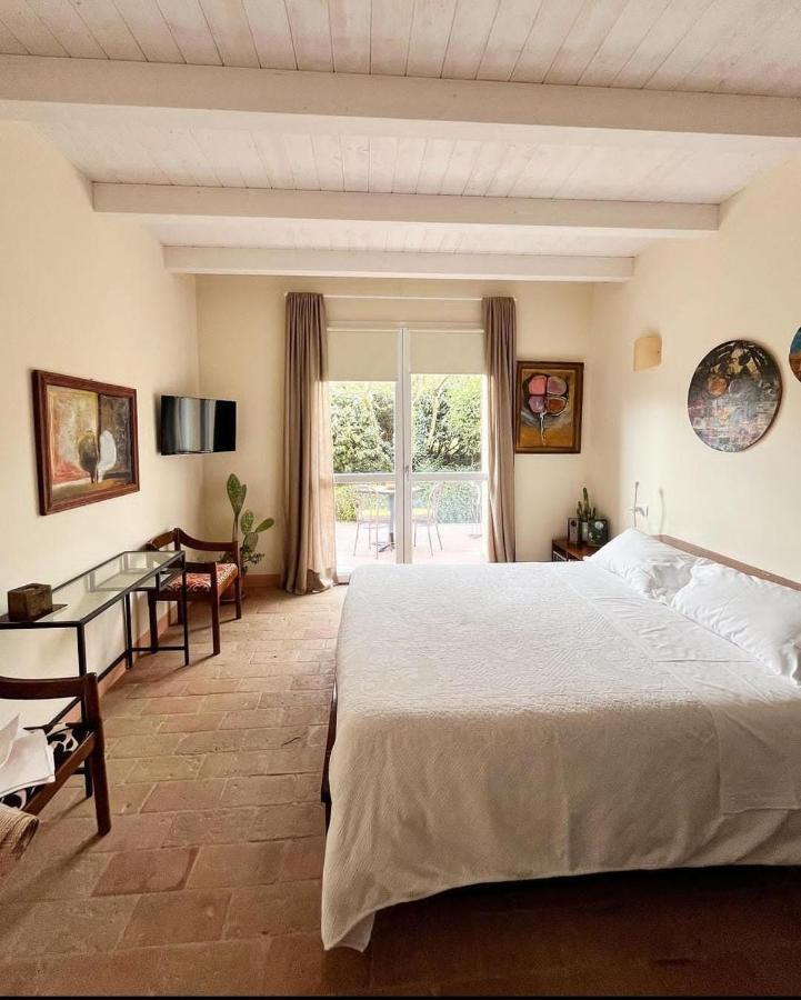 Pioppi Neri R&B Bed and Breakfast Felino Eksteriør billede