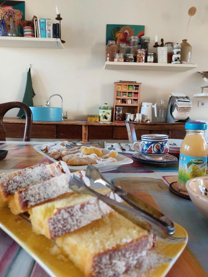 Pioppi Neri R&B Bed and Breakfast Felino Eksteriør billede